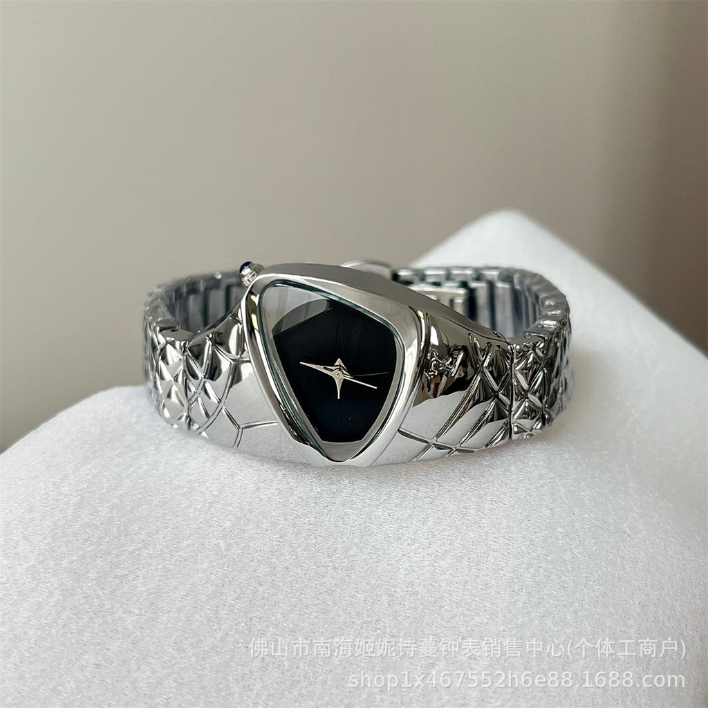 DRAGON EYE | Alien Retro Concept Watch