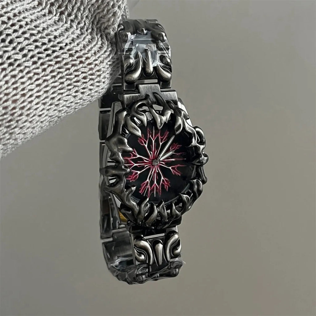 ALIEN CLAW | Luminous Futuristic Quartz Watch