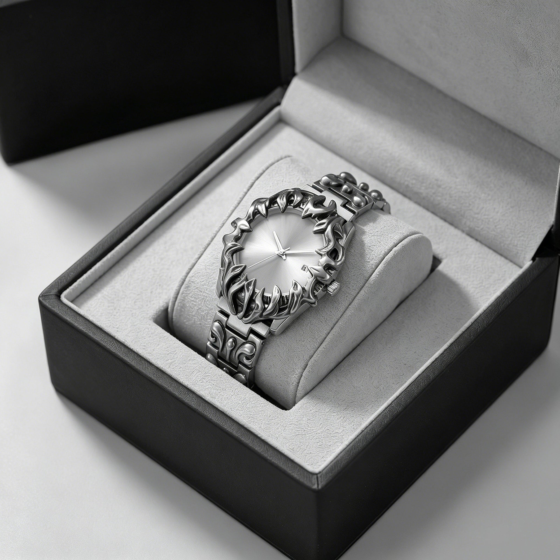 ALIEN CLAW II | Evolved Luminous Quartz Watch