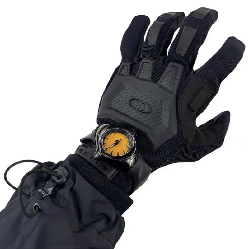 OAKLEY CRUSH | Vintage Y2K Futuristic Sports Watch UAE