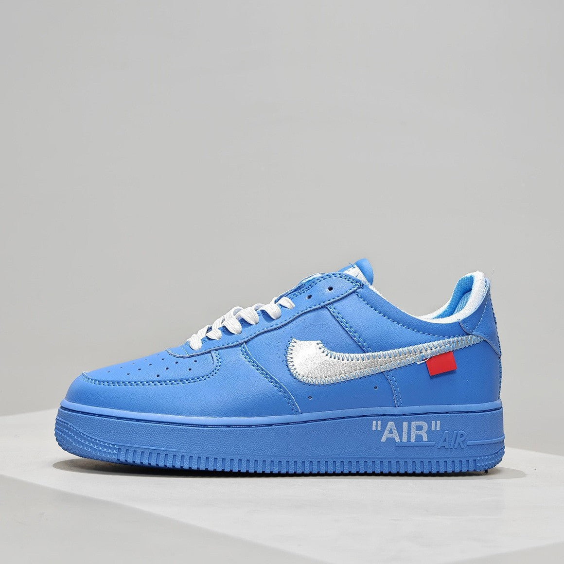 AIR FORCE LOW — Thick Sole Leather Sneakers