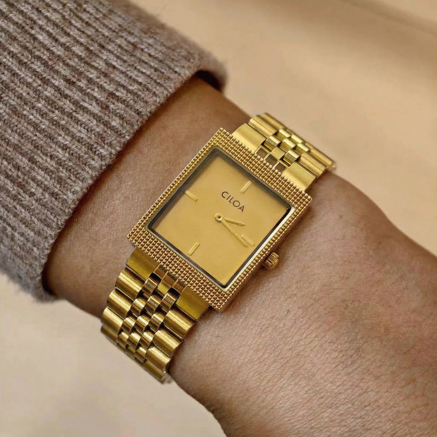 CILOA VINTAGE | Square Genuine Leather Watch UAE