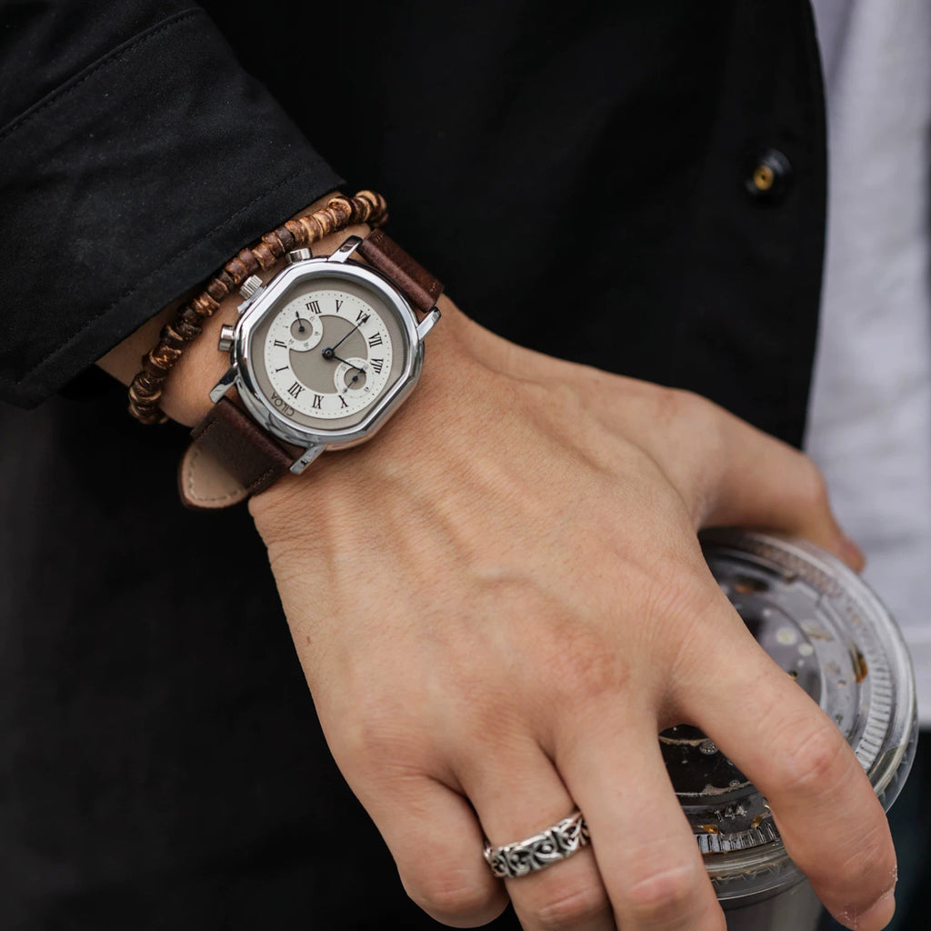 CILOA JUDGE | Barrel-Shaped Wormhole Mechanical Watch UAE