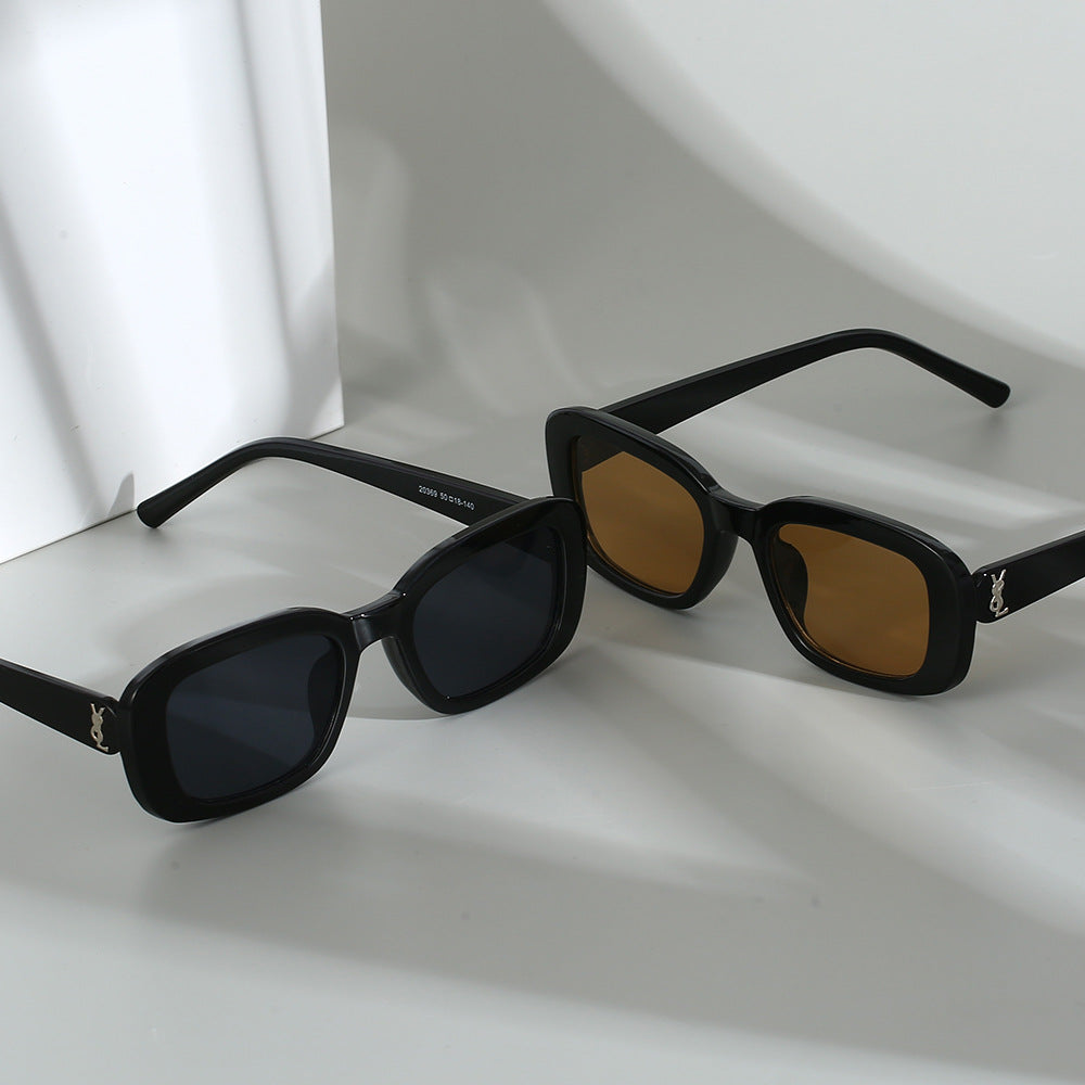 SQUARE SHADE | Anti-UV Square Trendy Sunglasses UAE