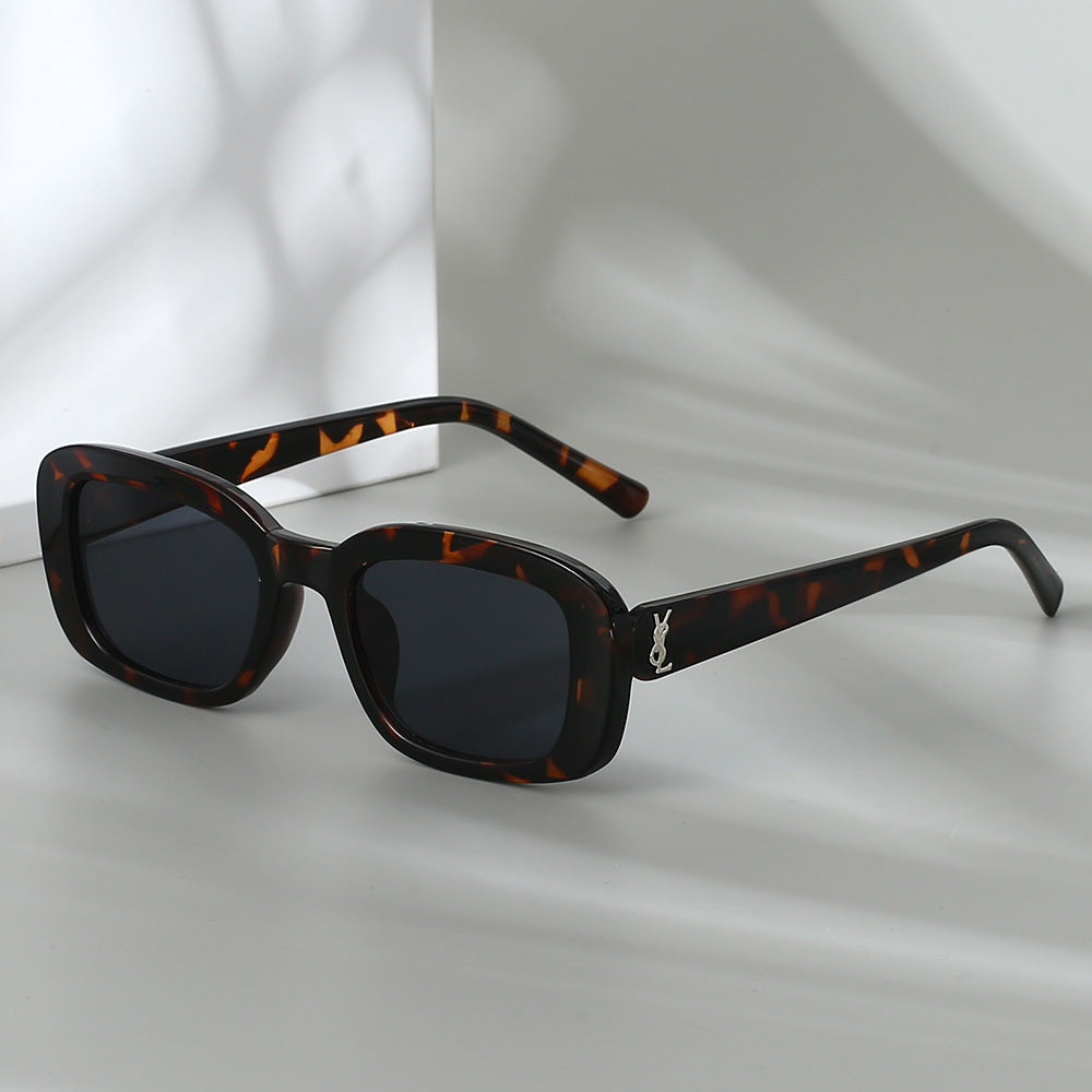 SQUARE SHADE | Anti-UV Square Trendy Sunglasses UAE