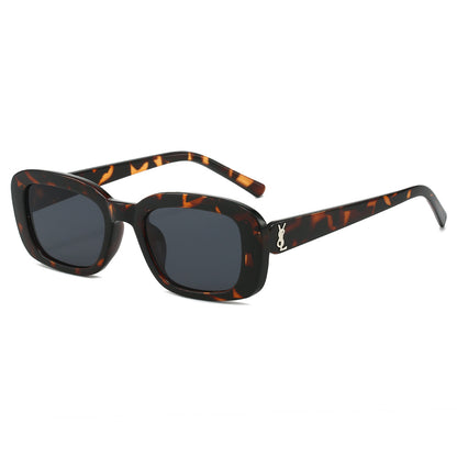 SQUARE SHADE | Anti-UV Square Trendy Sunglasses UAE