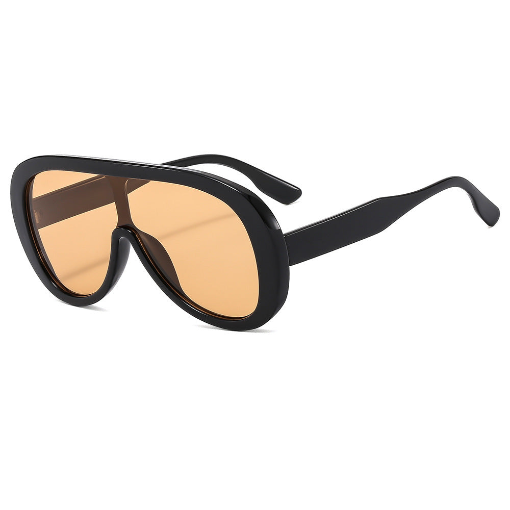 RETRO SHADE | High-End Sun Protection Sunglasses UAE