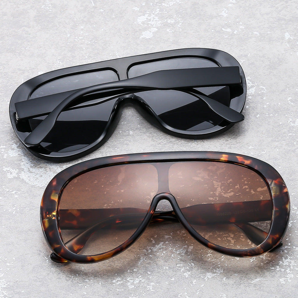 RETRO SHADE | High-End Sun Protection Sunglasses UAE