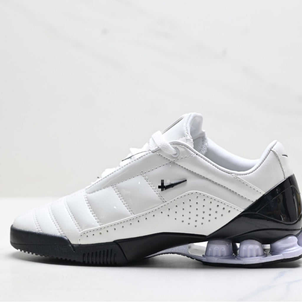 Total 90 Shox — Patent Leather Chrome Retro Low