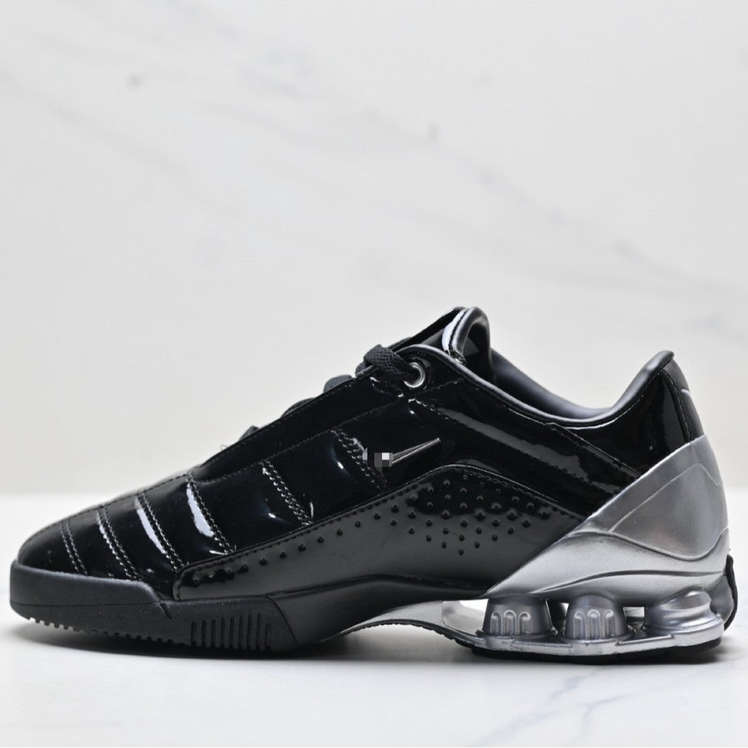 Total 90 Shox — Patent Leather Chrome Retro Low