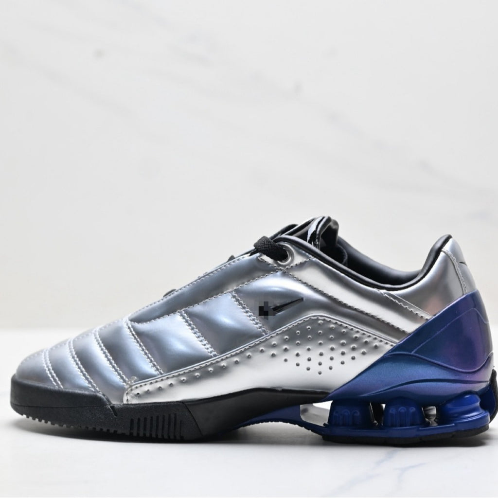 Total 90 Shox — Patent Leather Chrome Retro Low