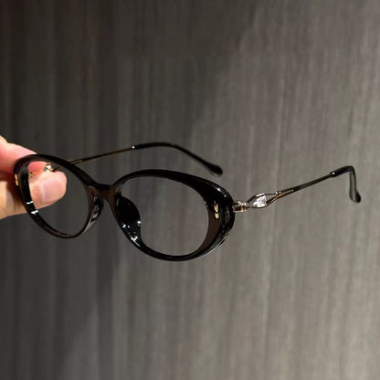 Monroe Oval Eyewear