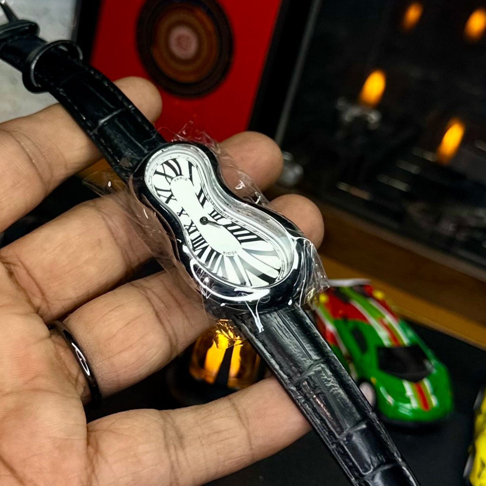 MELT | Distorted Face Y2K Quartz Watch