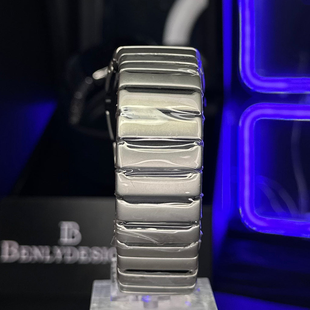 D-LINE X6000 MATTE SILVER | Refined Digital Watch