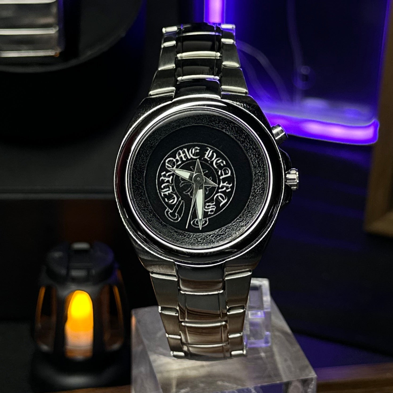 FUTURE IN MOTION | Chrome Futuristic Collector Watch
