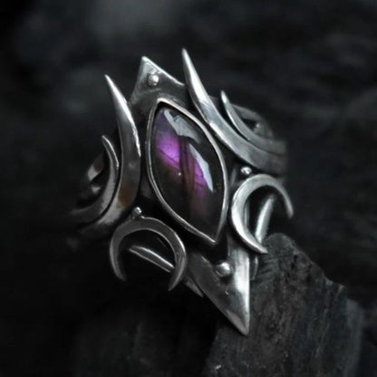 Gothic-style Chrome Herat men's ring features a purple vintage rhinestone