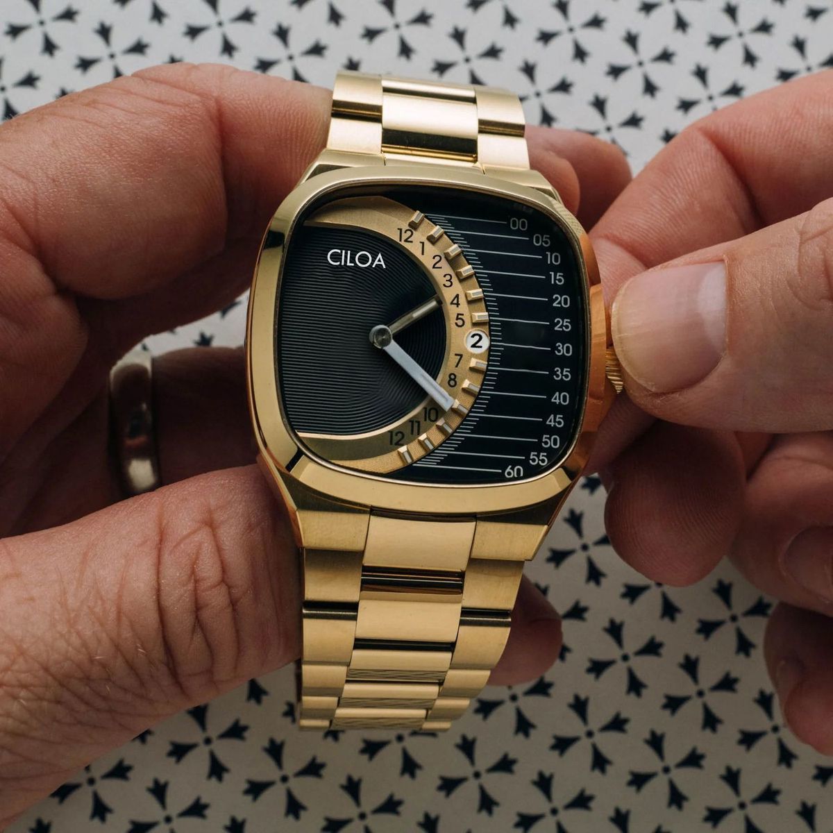 CILOA STEEL | Vintage Stainless Steel Watch UAE