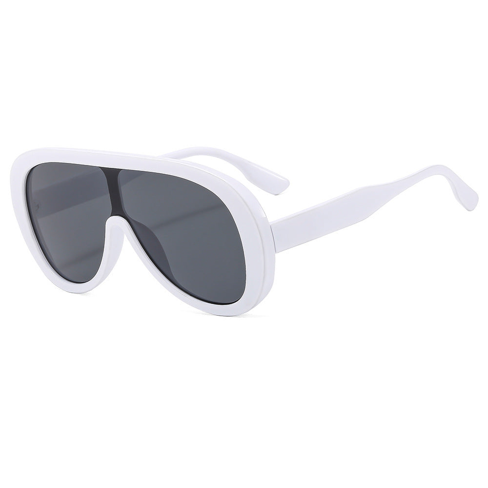 RETRO SHADE | High-End Sun Protection Sunglasses UAE