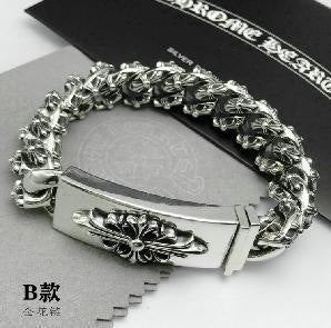 GOTHIC CROSS — Charm Bracelet