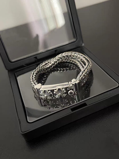 CROSS LINK — Gothic Wristband